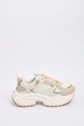 Tenis de plataforma unicolores con cortes y cordones
