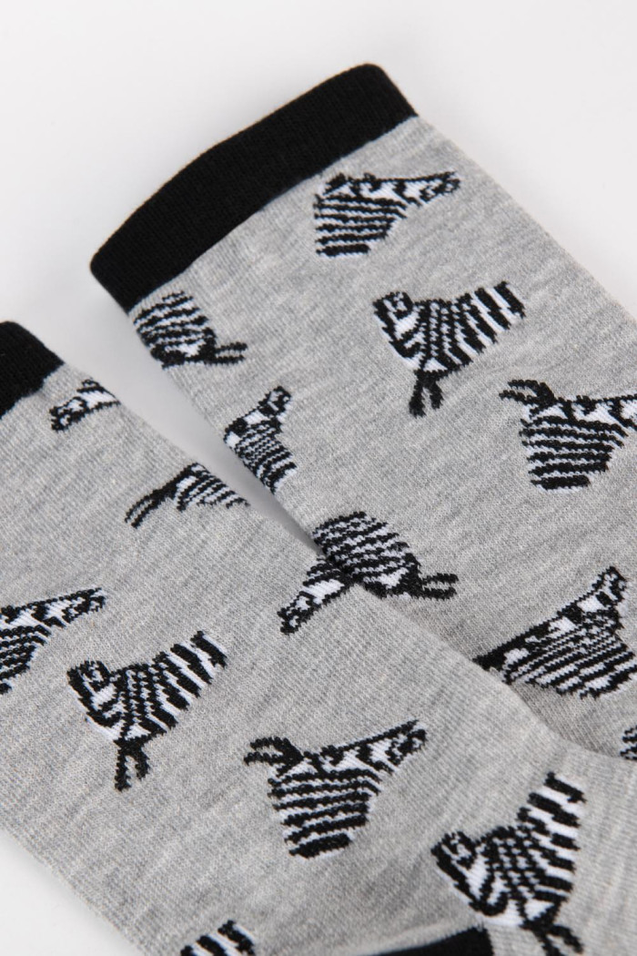 Media Larga, con diseño en jacquard