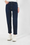 Jean mom bota recta azul intenso con tiro súper alto