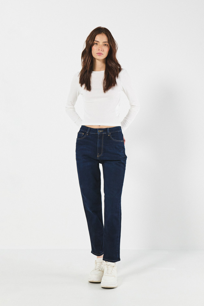 Jean mom bota recta azul intenso con tiro súper alto