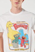 Camiseta de Plaza Sésamo crema con manga corta
