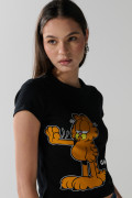 Camiseta en rib negra manga corta con arte de Garfield