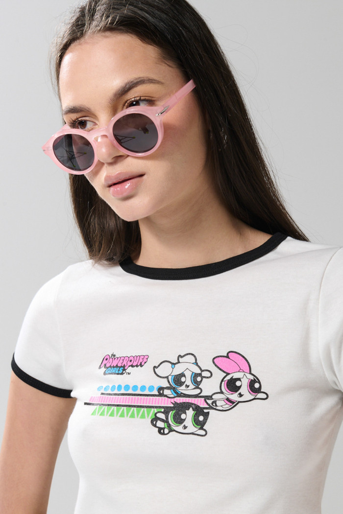 Camiseta manga corta crema con arte de Chicas Superpoderosas