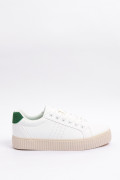 Tenis casuales unicolores con contraste y perforaciones