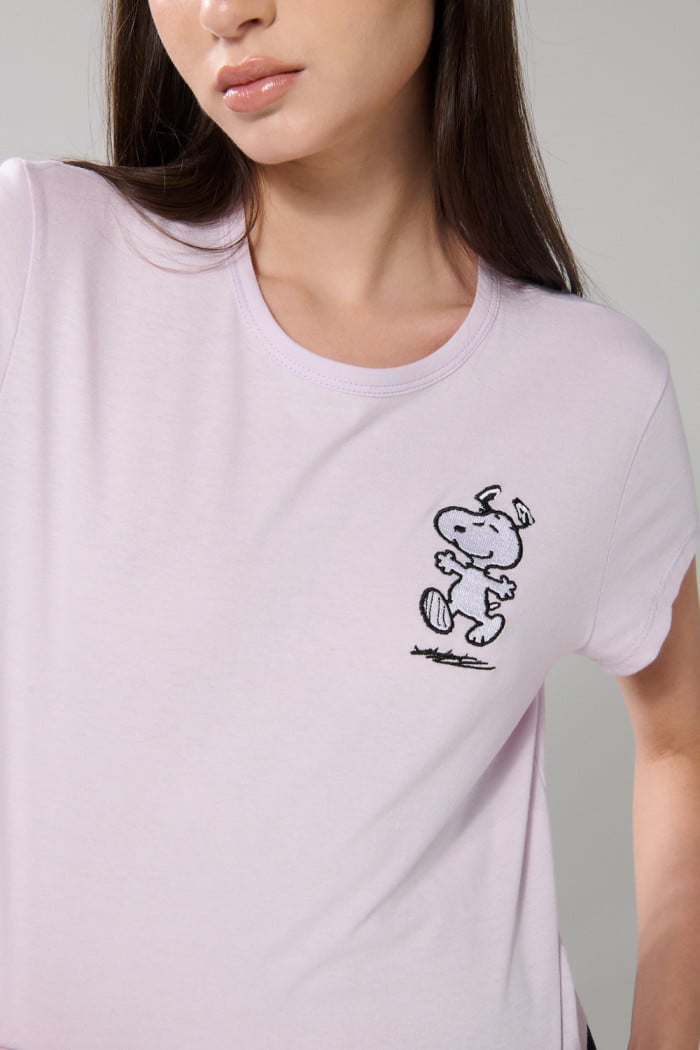 Camiseta unicolor manga corta con estampado de Snoopy