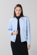 Chaqueta cazadora crop top azul con cuello nerú