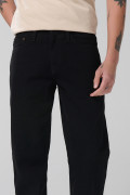 Jean bota recta 90´S negro con bolsillos y tiro bajo