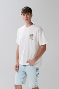 Camiseta manga corta oversize crema con diseños de playa