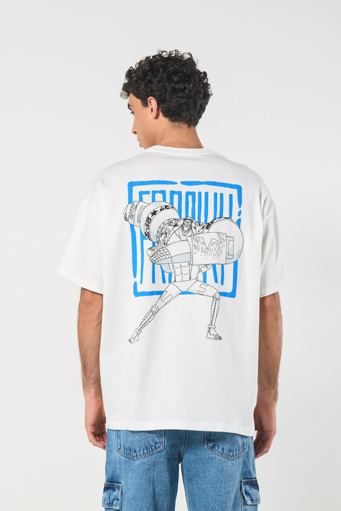 Camiseta oversize de One Piece crema con manga corta