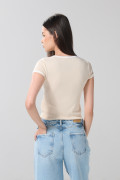 Camiseta kaki clara college con contrastes y manga corta