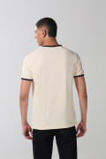 Camiseta college kaki con manga corta y contrastes