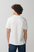 Camiseta con diseño artístico de Cambridge crema manga corta
