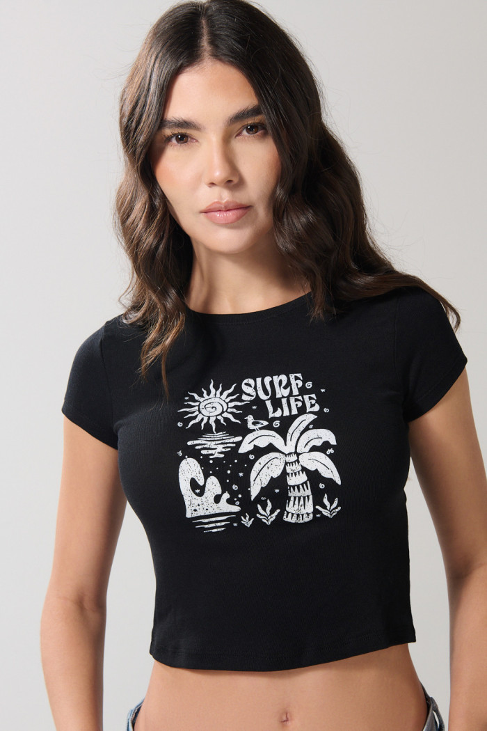 Camiseta en rib unicolor manga corta con diseño de playa