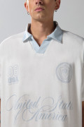 Camiseta oversize polo crema clara con diseño college
