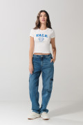 Camiseta crema en rib manga corta con arte de Yale