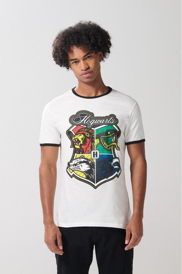 Camiseta crema de Harry Potter manga corta con contrastes