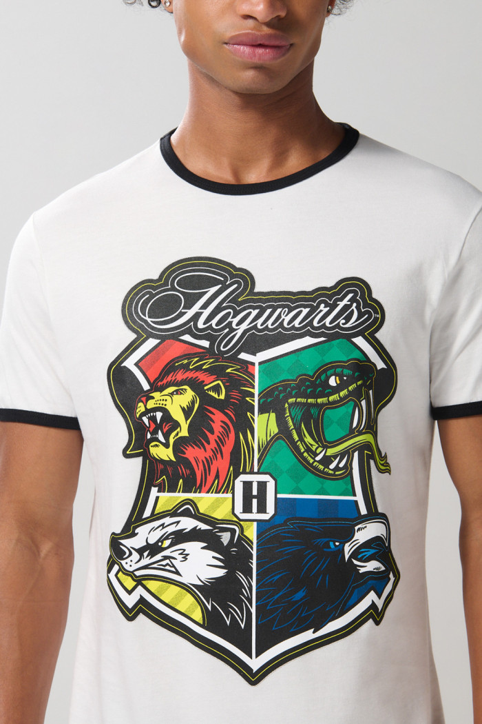 Camiseta crema de Harry Potter manga corta con contrastes
