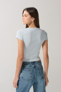 Camiseta unicolor con diseño de paisaje y manga corta en rib