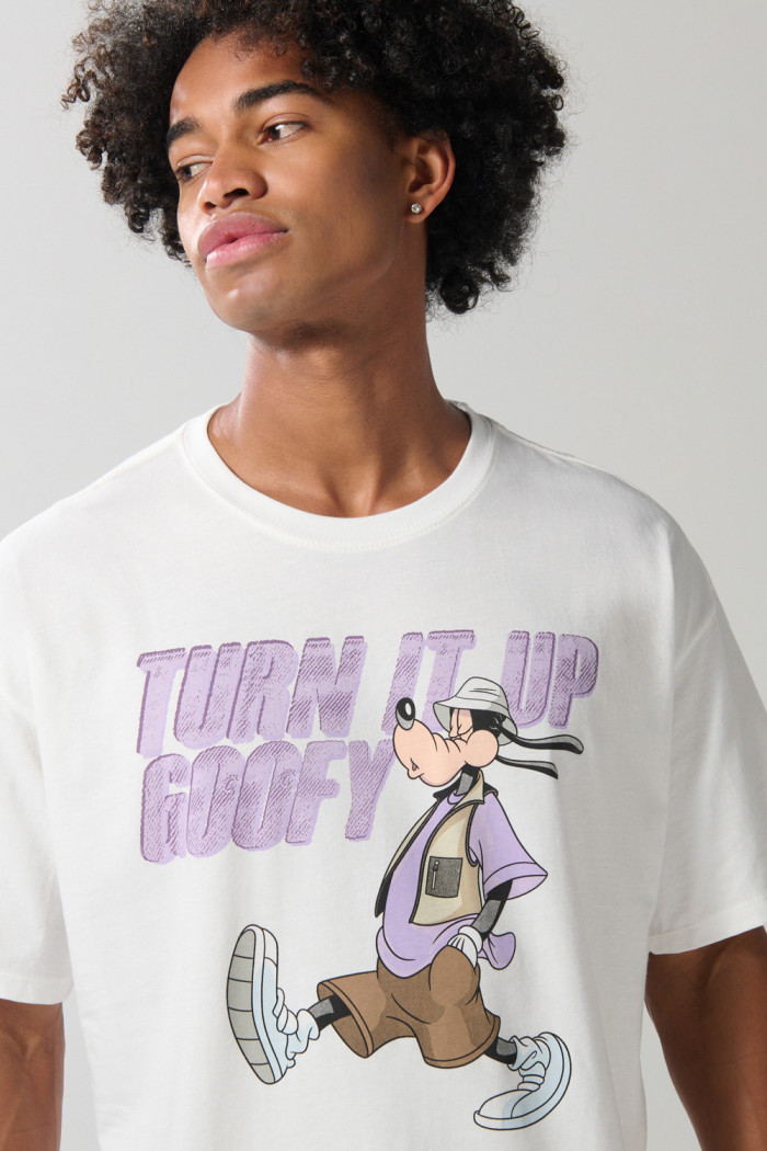 Camiseta manga corta crema oversize con diseño de Goofy