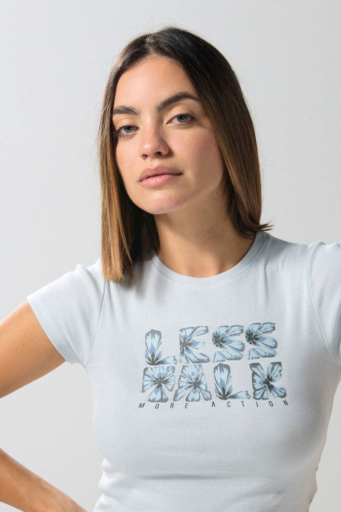 Camiseta unicolor manga corta con texto en frente