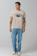 Jean baggy azul claro con bota ancha y tiro medio