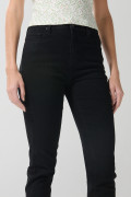 Jean jegging ajustado negro con bolsillos y tiro alto