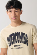 Camiseta kaki medio manga corta con arte college