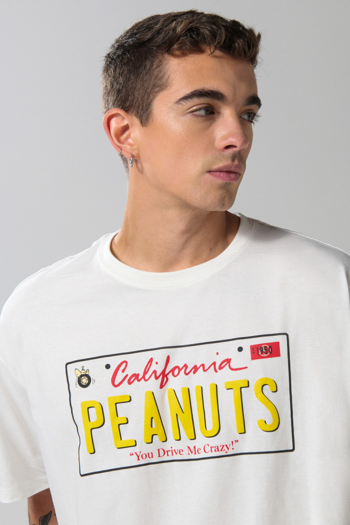 Camiseta de Snoopy oversize crema con manga corta