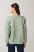 Buzo oversize cuello redondo unicolor con costura decorativa