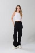 Jean 90´S negro con cremallera, bota recta y tiro alto