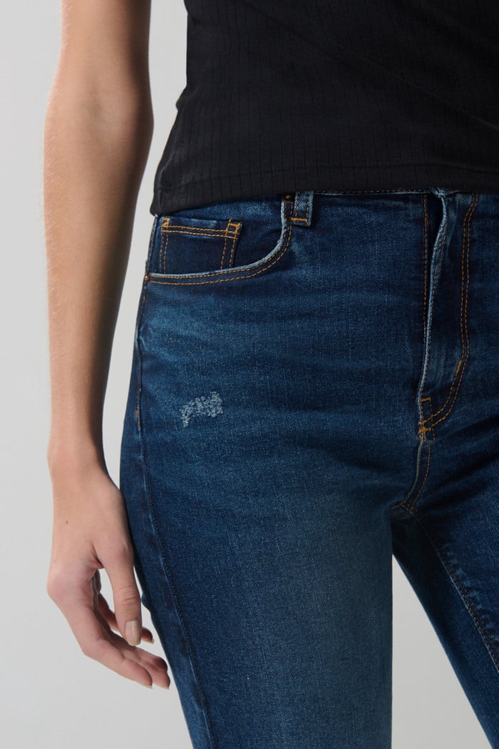 Jean jegging ceñido azul oscuro con tiro súper alto