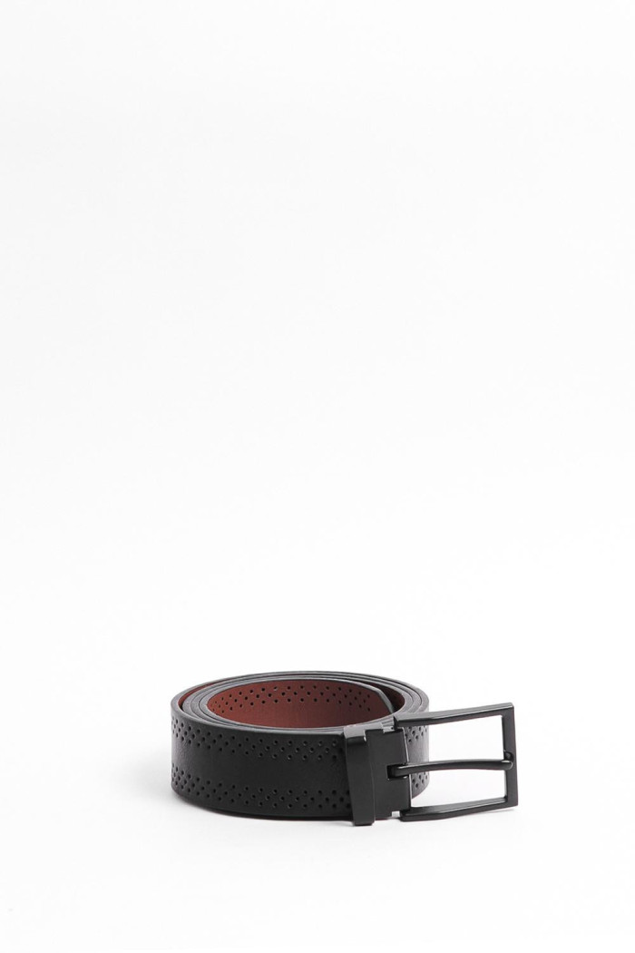 Cinturón reversible negro con perforaciones