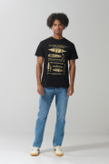 Camiseta negra en algodón cuello redondo con arte de playa