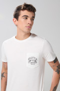 Camiseta college crema clara manga corta con bolsillo
