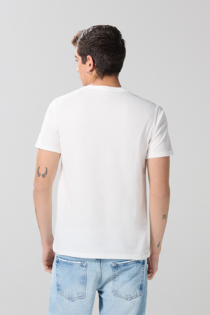 Camiseta college crema clara manga corta con bolsillo