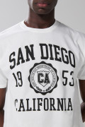 Camiseta en algodón crema college manga corta
