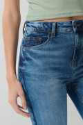 Jean tiro alto jegging azul claro con rotos y desgastes
