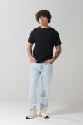 Jean tiro bajo 90´S bota recta azul claro con desgastes