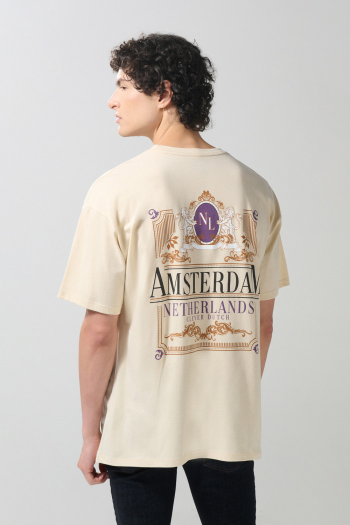 Camiseta kaki clara oversize college con manga corta