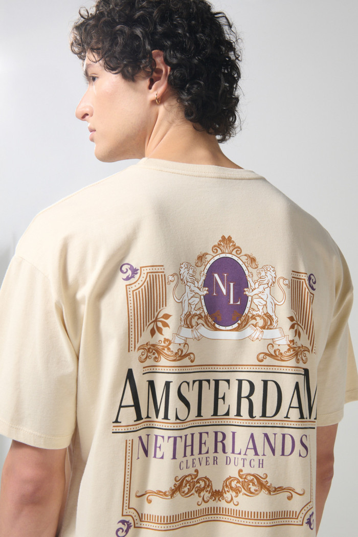 Camiseta kaki clara oversize college con manga corta