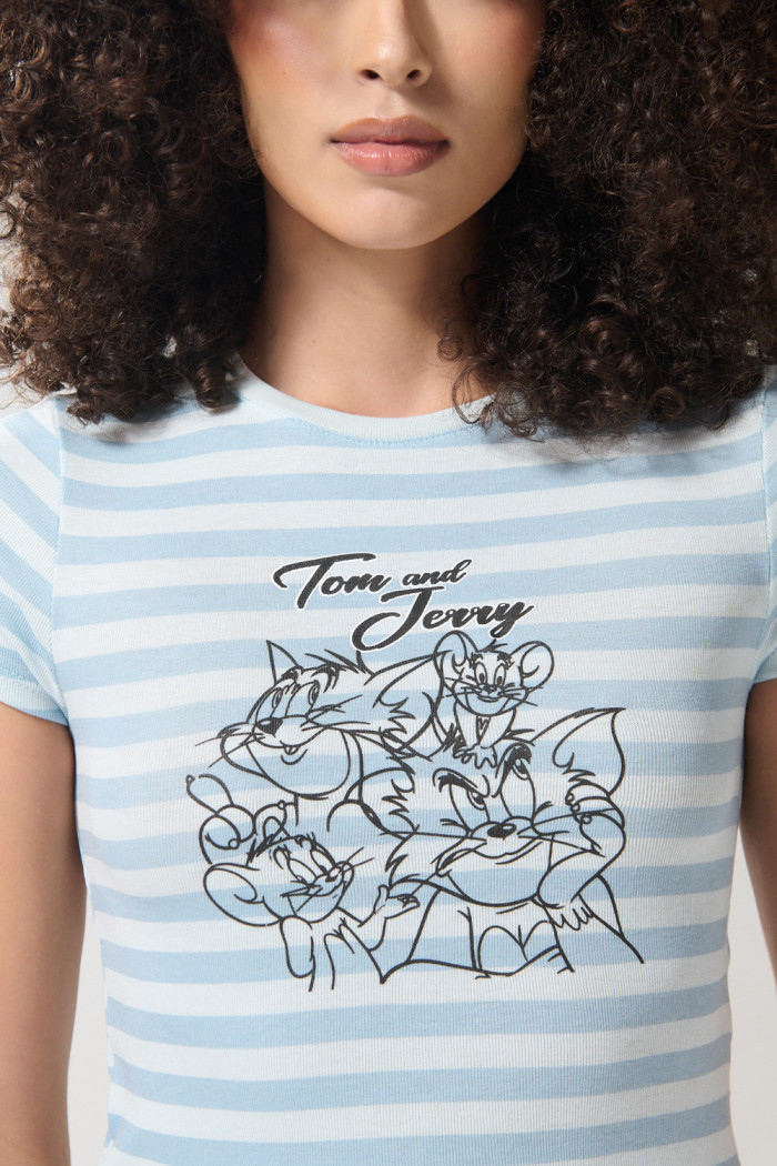 Camiseta azul de Tom y Jerry con manga corta y rayas