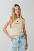 Camiseta acanalada kaki cuello redondo con arte college