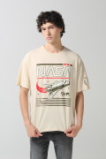 Camiseta oversize kaki clara de NASA con cuello redondo
