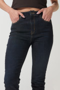 Jean jegging ceñido tiro súper alto azul con bolsillos