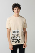 Camiseta kaki cuello redondo con arte de Félix el Gato