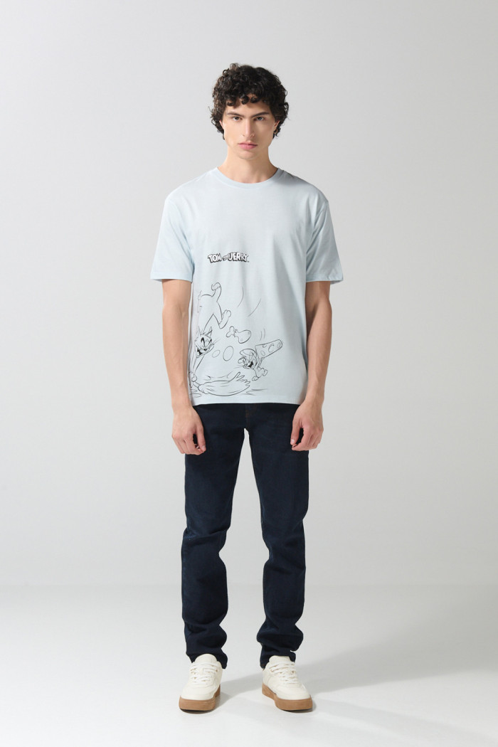 Camiseta azul clara de Tom y Jerry con cuello redondo
