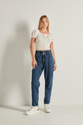 Blusa crop unicolor con manga corta y botones en frente