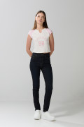 Camiseta college crema clara con manga ranglan corta
