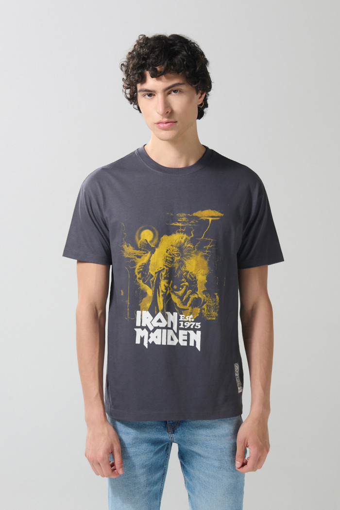 Camiseta cuello redondo gris intensa de Iron Maiden