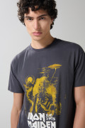 Camiseta cuello redondo gris intensa de Iron Maiden